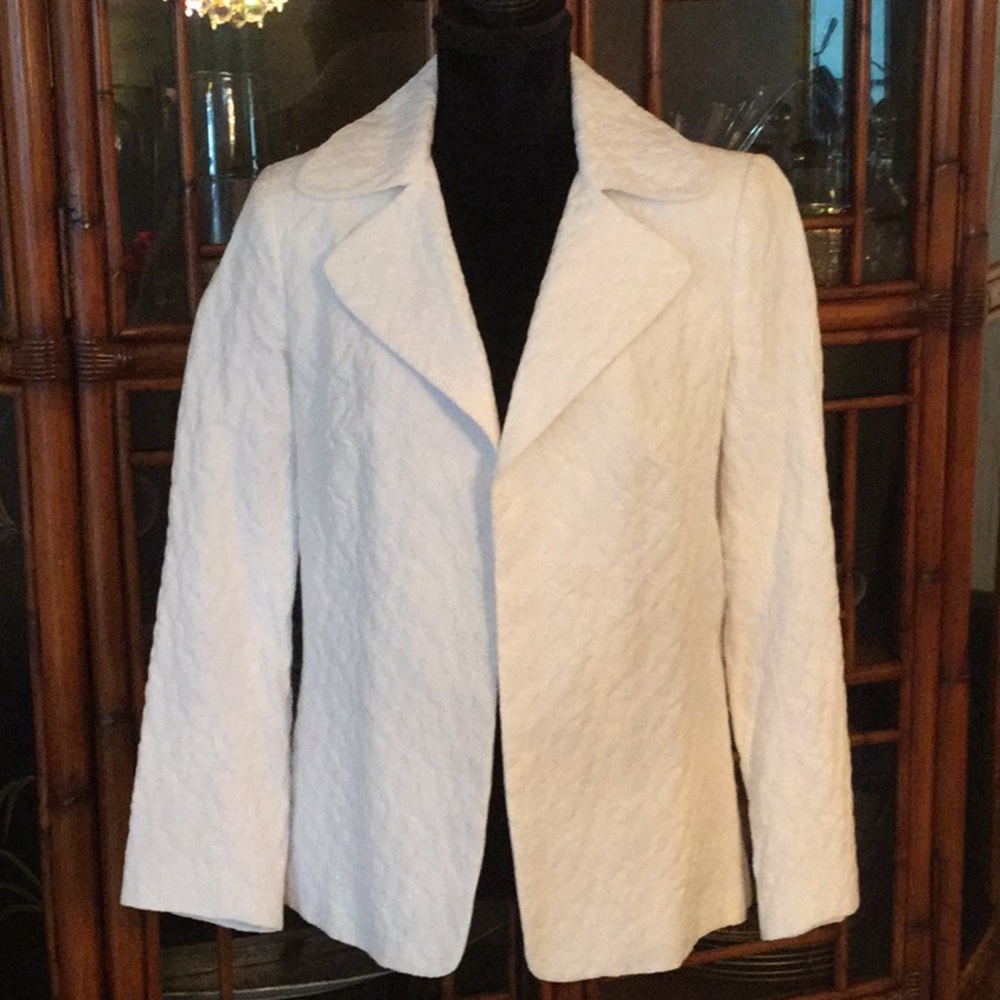 Gallant White Jacket